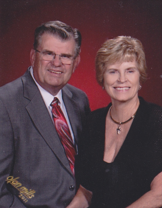 2011-12 CC Bartels Marci & Ron.jpg